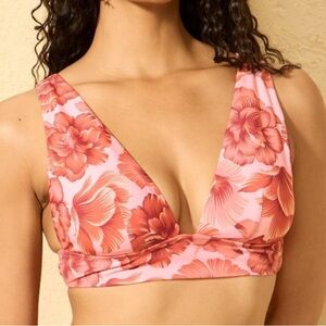 New w tag: Hibiscus Longline Bikini Top